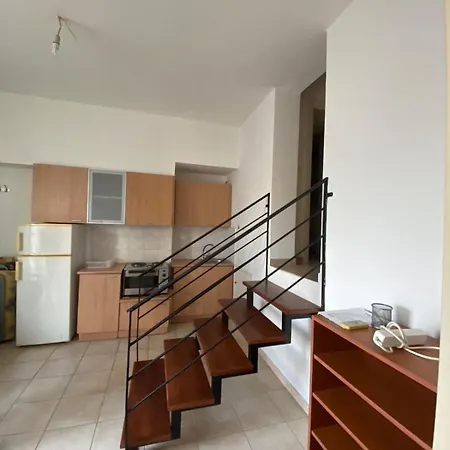 Gg House *
